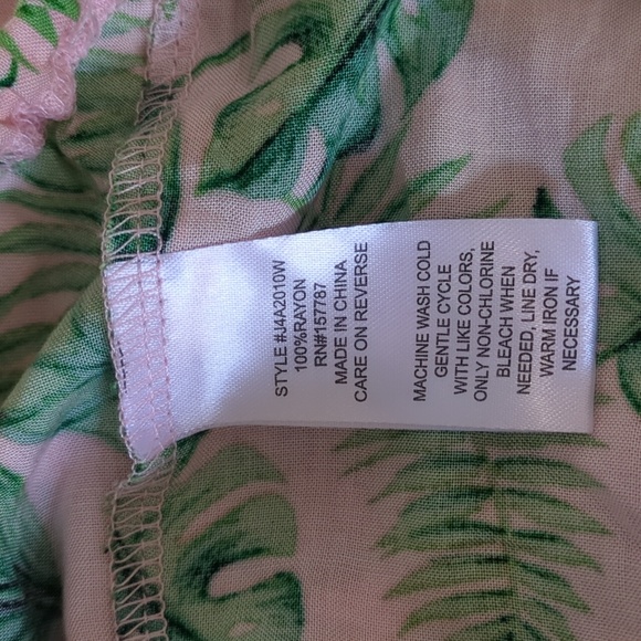 Top - Picture 6 of 6